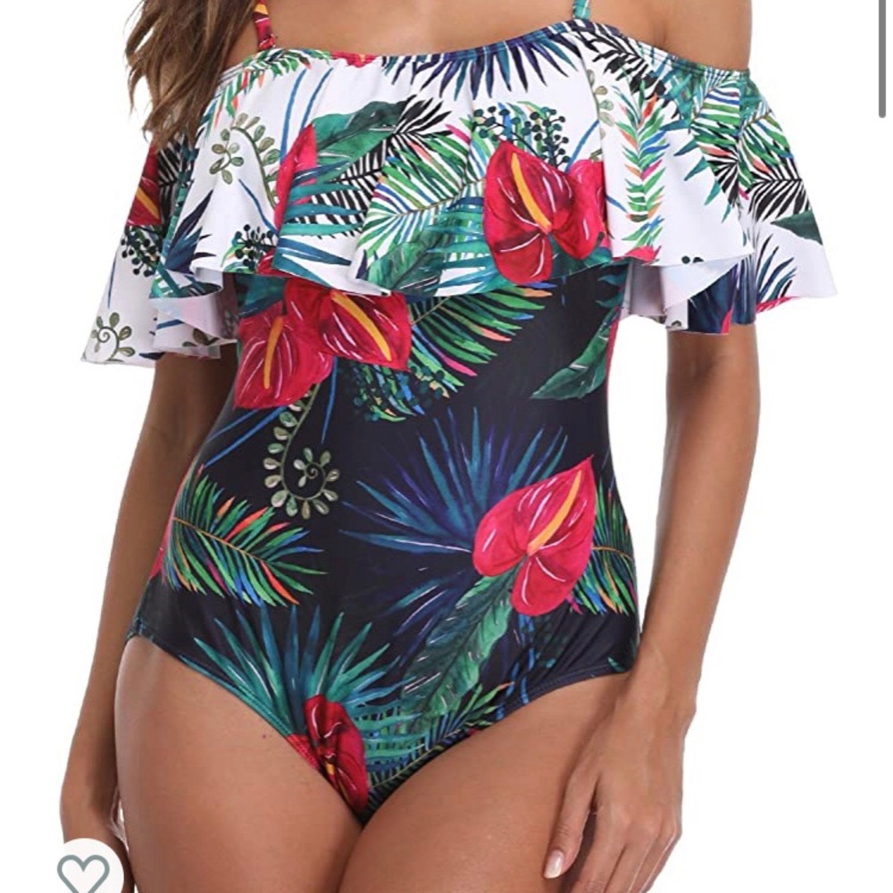 One piece never worn with tags swimsuit